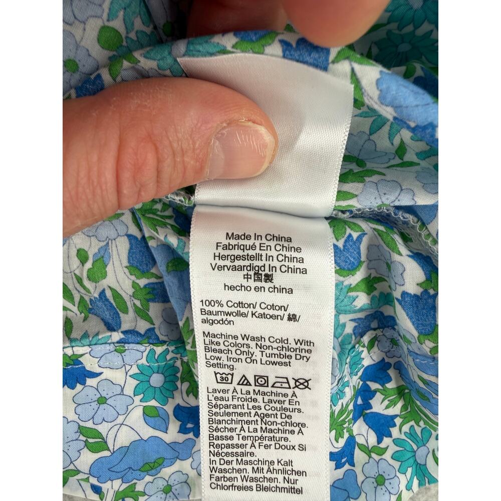 J. Crew Liberty Poppy and Daisy Smocked Button-Front Tank Top Size Medium - Picture 5 of 10